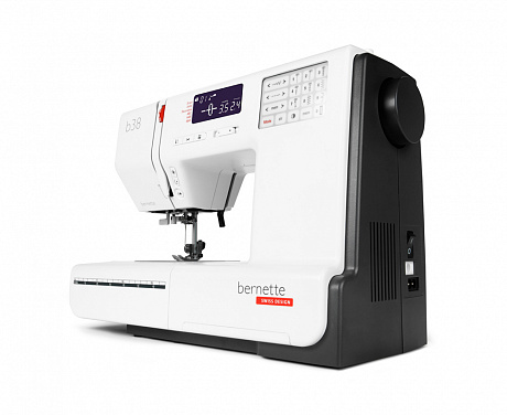 Бытовая швейная машина Bernette b38, Швейцария